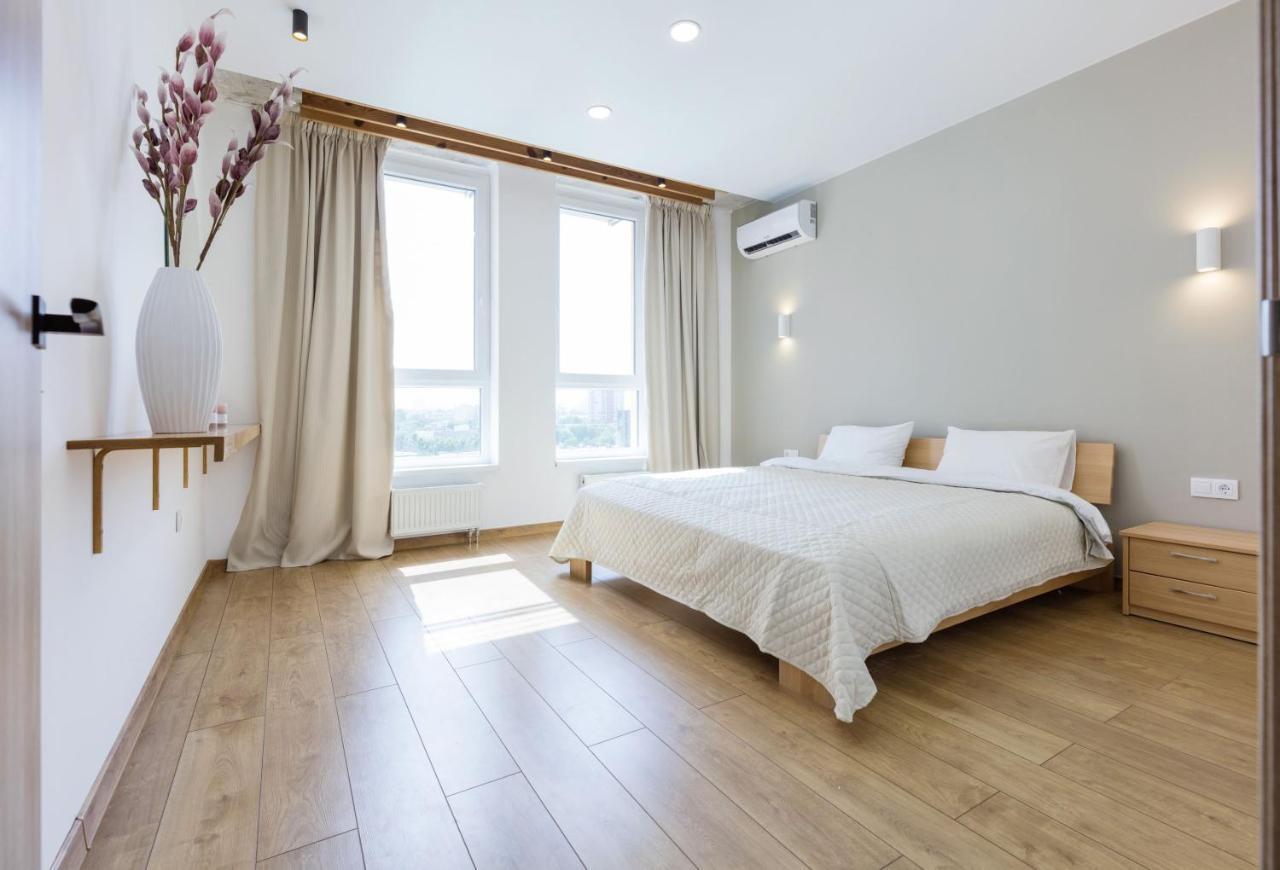 Nyvky Like Home - Nyvky Park - Apt 45 Kiev Luaran gambar
