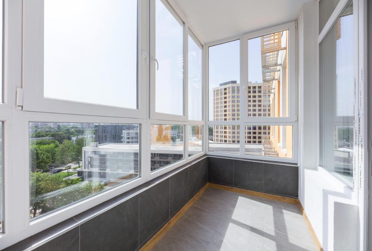 Nyvky Like Home - Nyvky Park - Apt 45 Kiev Luaran gambar